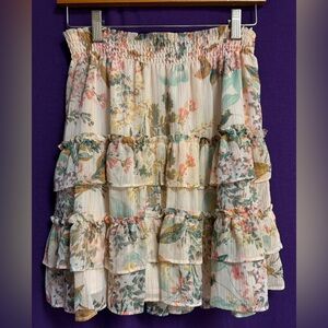 LC Lauren Conrad Mini Skirt Floral Tiered Ruffle with Metallic Gold Accents